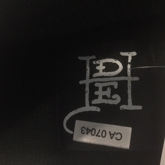 ED HARDY Unisex Beanie Hat Tuque Size O/S - Picture 4 of 7